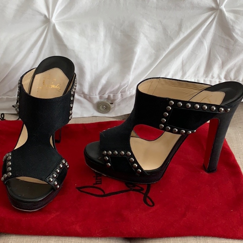 Christian Louboutin Size 38